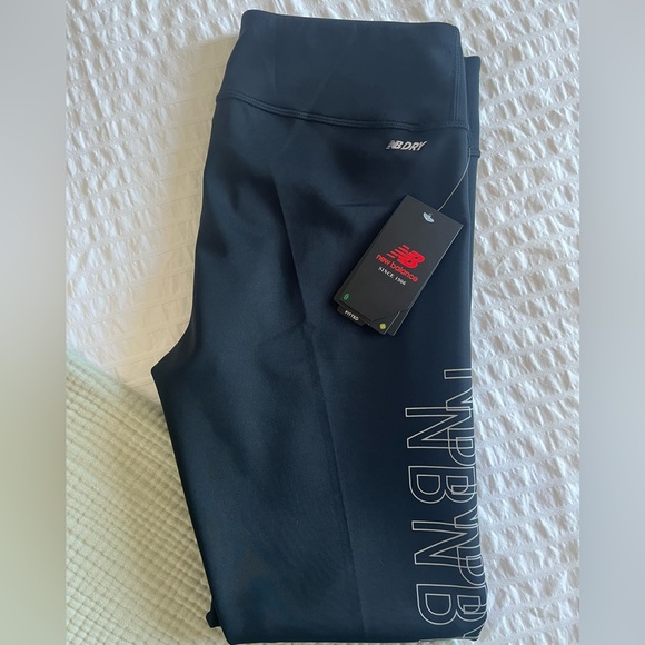 Leggings New Balance - NWT - Picture 3 of 4